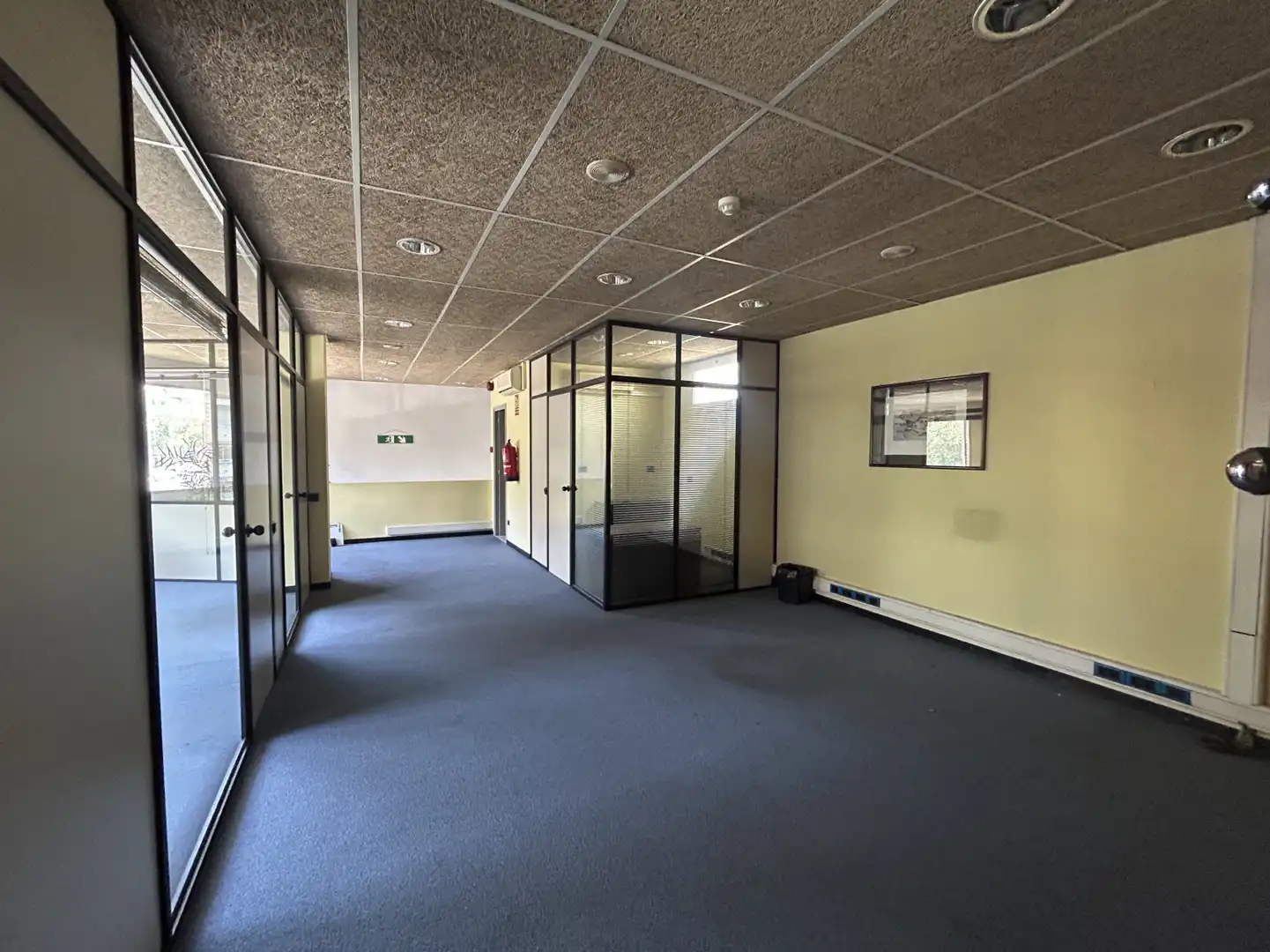 Nau industrial de lloguer en Barberà del Vallès