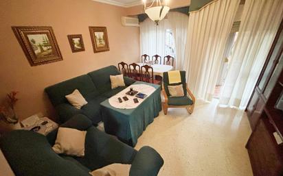 Bedroom of Flat for sale in  Sevilla Capital  with Air Conditioner and Terrace