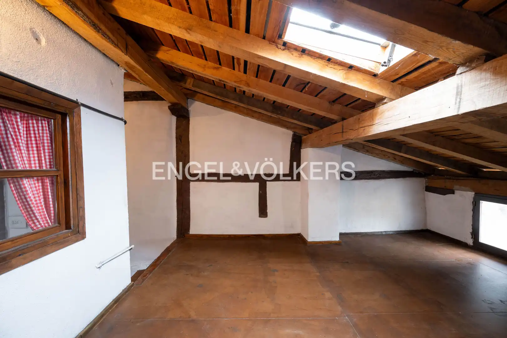 Casa adosada en venta en Eskoriatza con Calefacción y Terraza