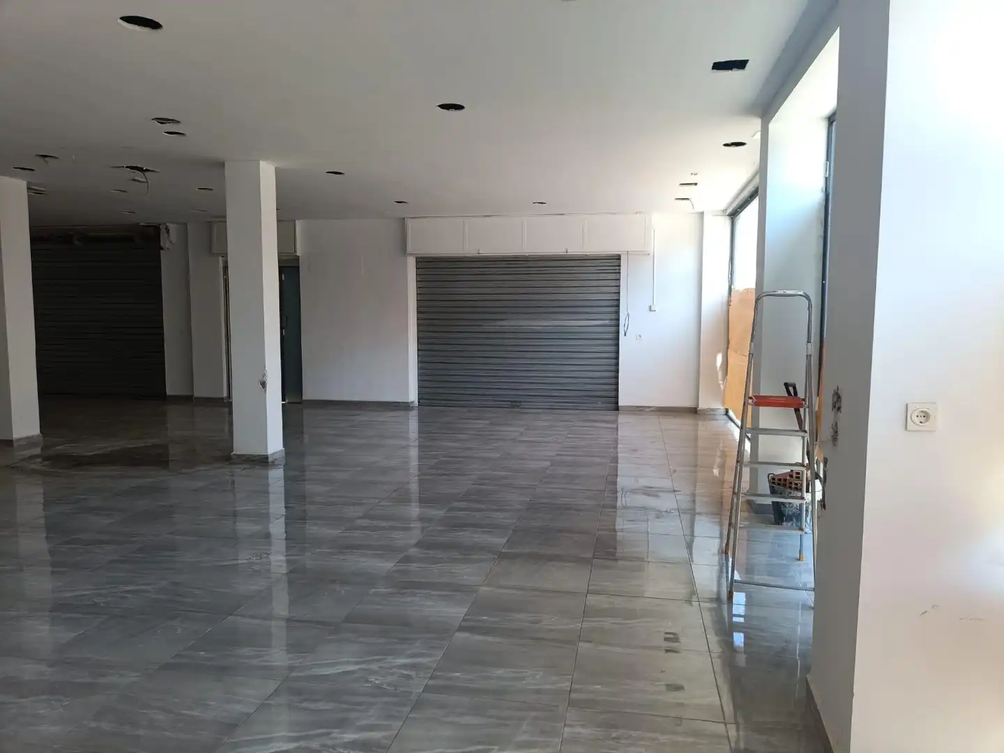 Local de alquiler en Armilla