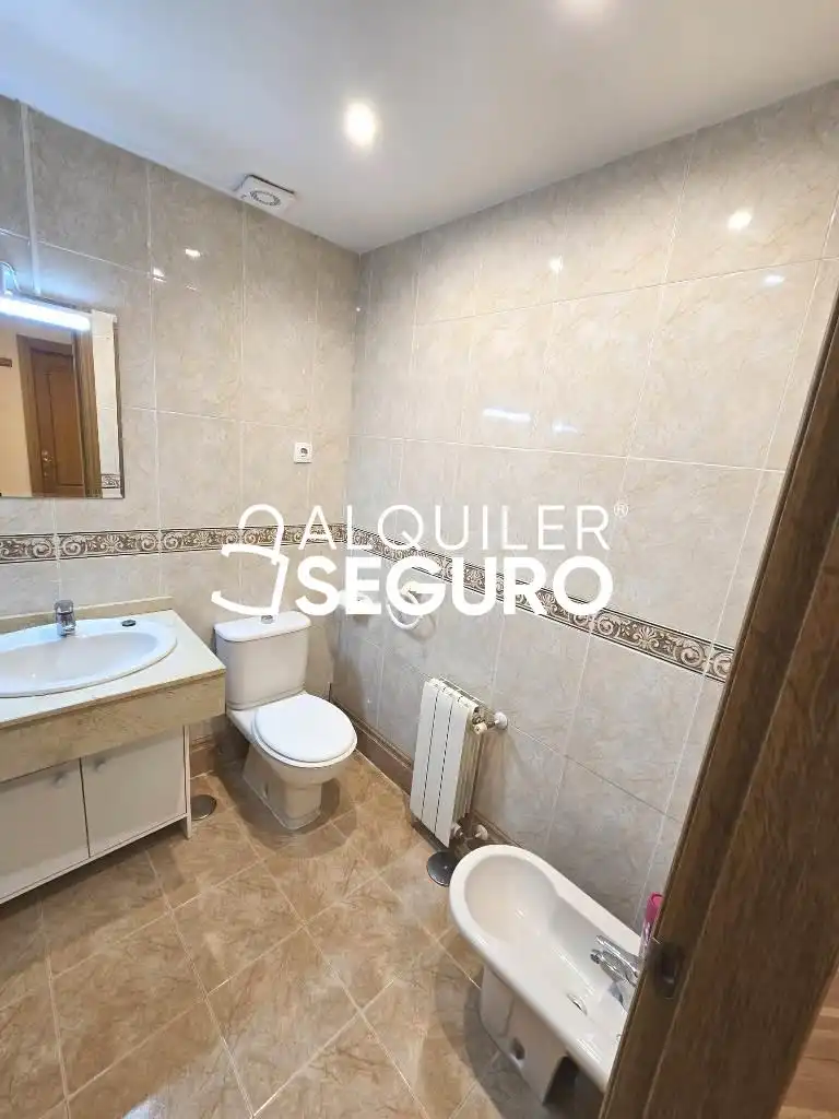 Flat with lift to rent in Veredilla, imagen 2