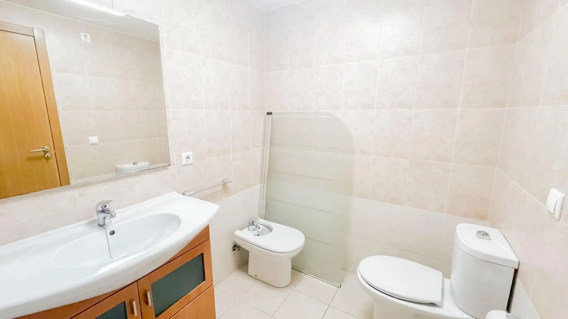 Baño de Piso de alquiler en Massalfassar con Aire acondicionado y Balcón