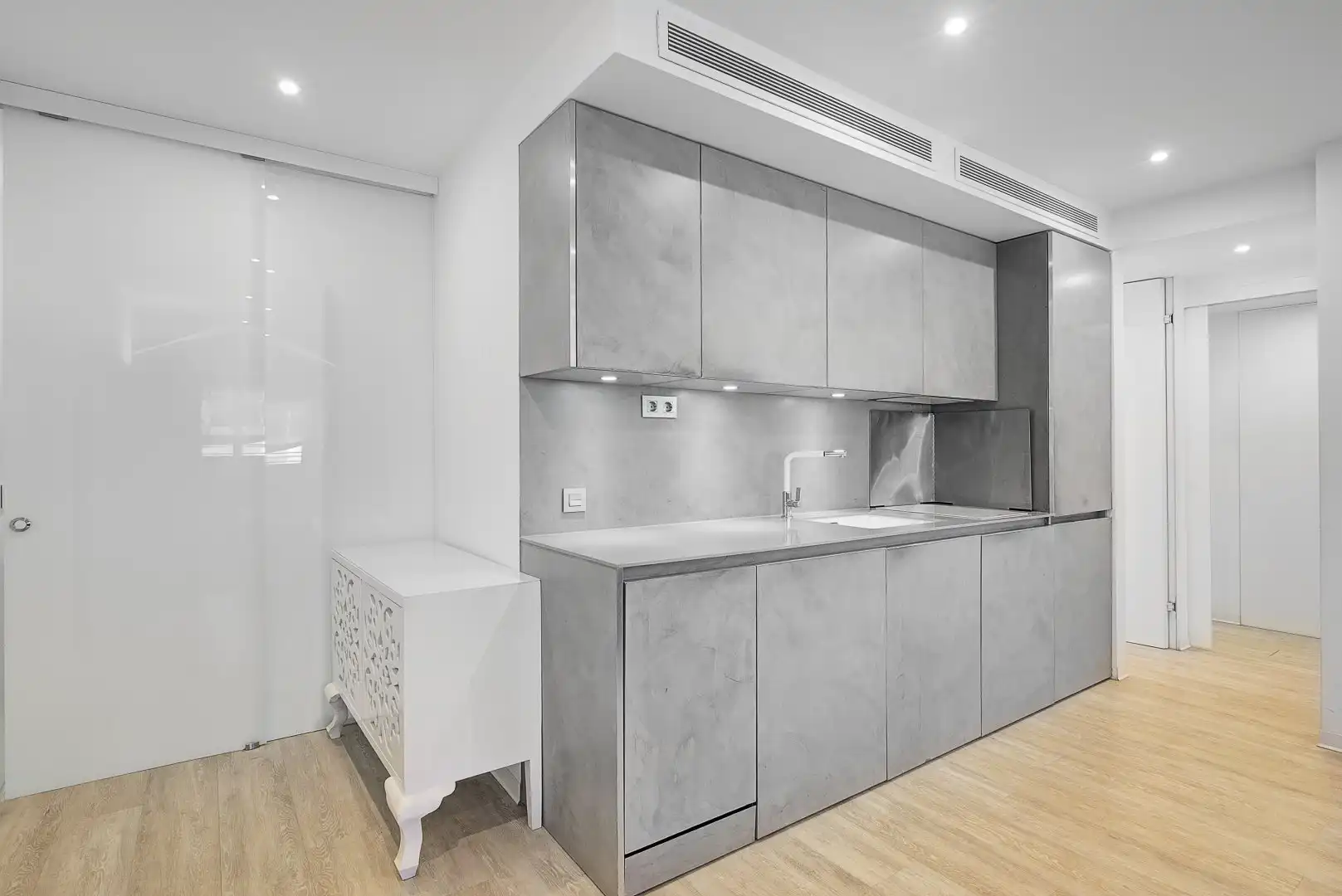 Cocina de Ático en venta en Sevilla con Aire acondicionado y Amueblado