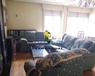 Living room of Flat to rent in Salamanca Capital  with Heating, Terrace and Furnished