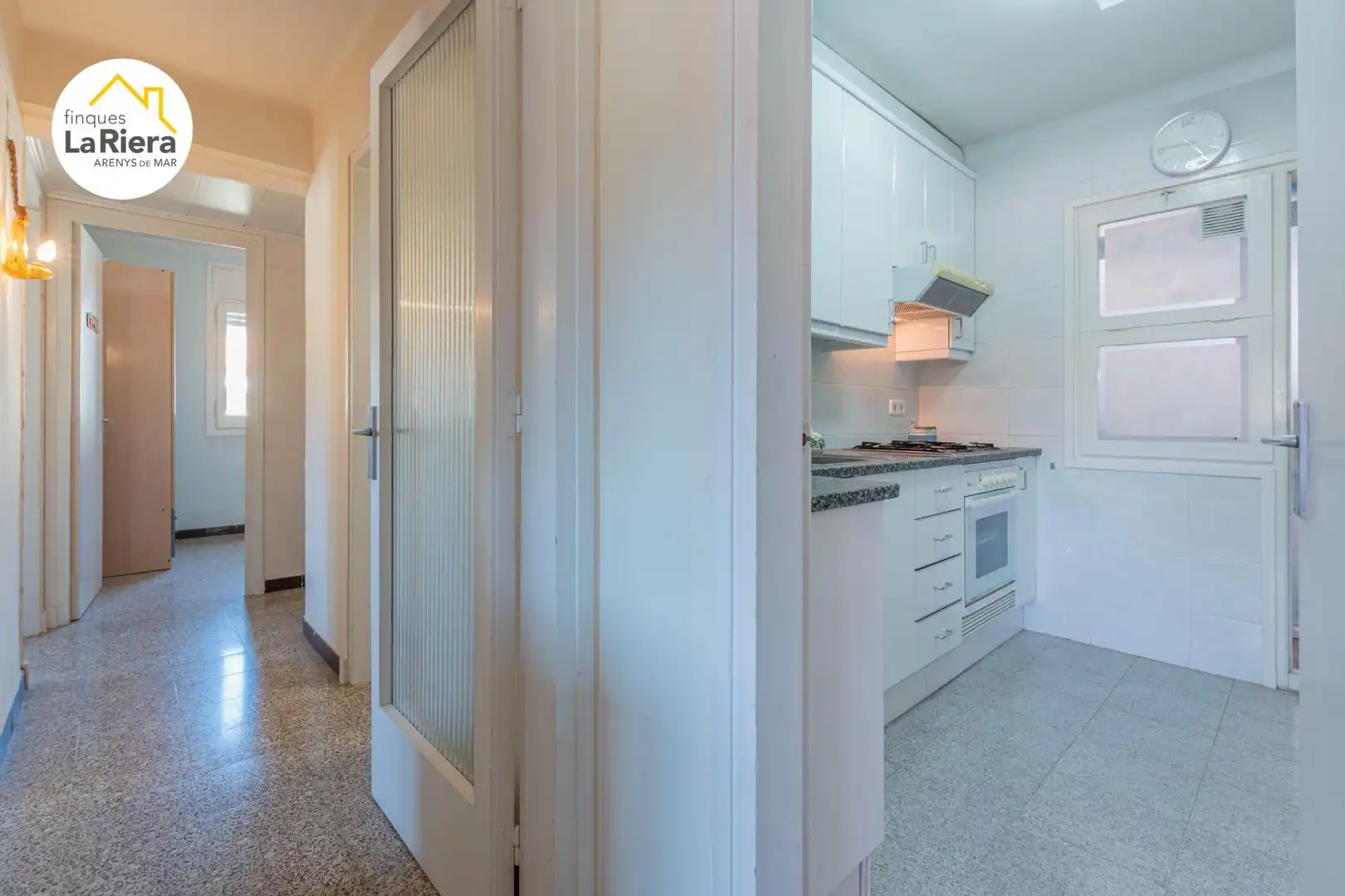 Küche von Wohnung zum Verkauf in Arenys de Munt mit Terrasse, Abstellraum und Balkon