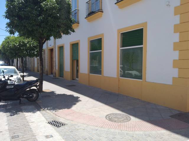 Local comercial en Alquiler en Barrio del Centro