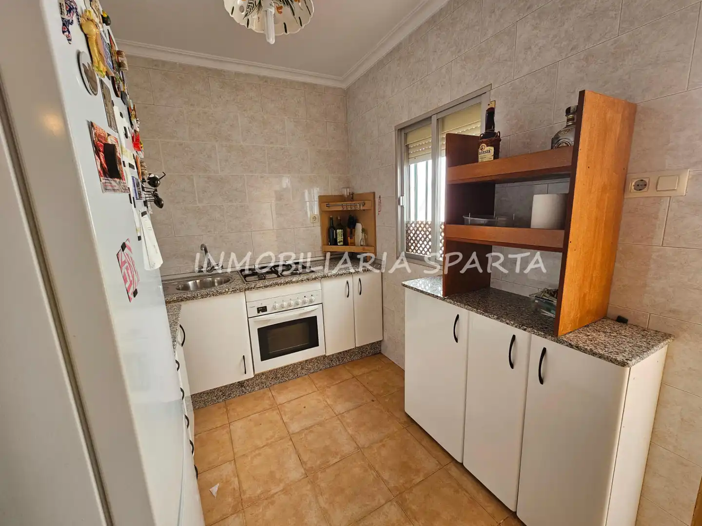 Cocina de Casa adosada en venta en Santiponce con Terraza, Trastero y Balcón