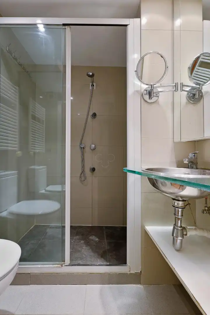 Baño de Piso en venta en Barcelona con Aire acondicionado y Parquet
