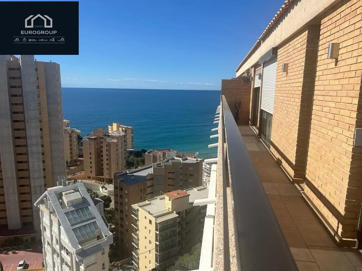 Vista exterior de Ático en venta en Finestrat con Aire acondicionado, Calefacción y Terraza