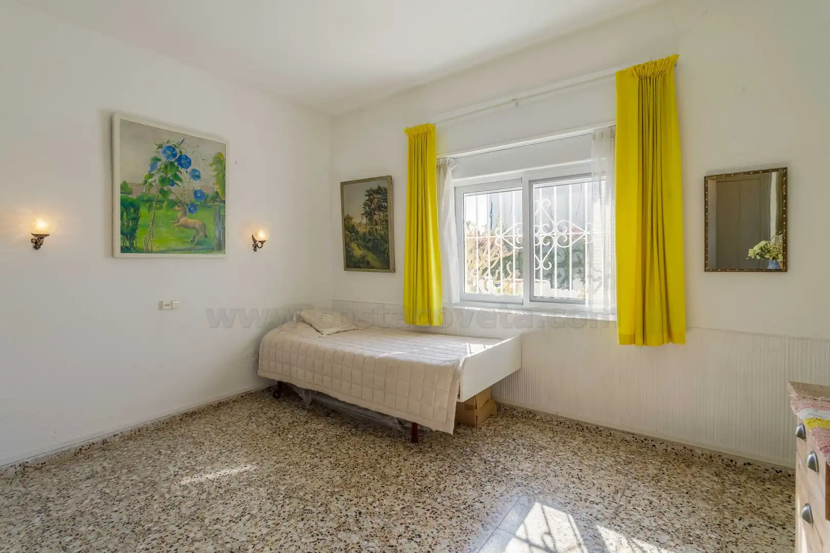 Schlafzimmer von Haus oder Chalet zum Verkauf in El Campello mit Klimaanlage, Privatgarten und Terrasse
