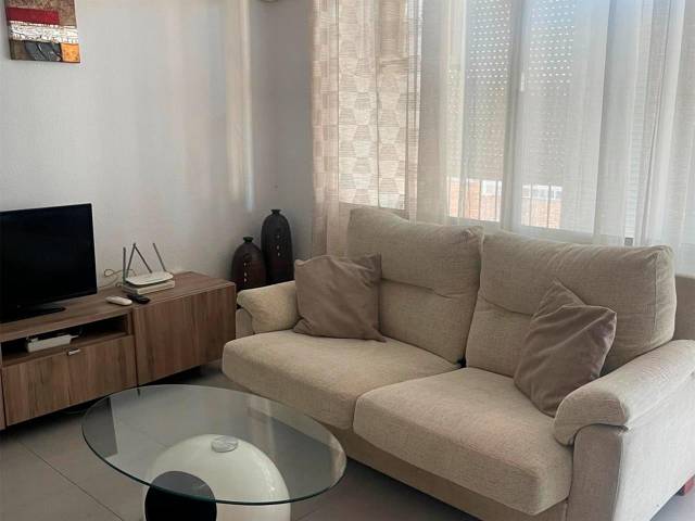 Piso en Alquiler en Girón - Las Delicias