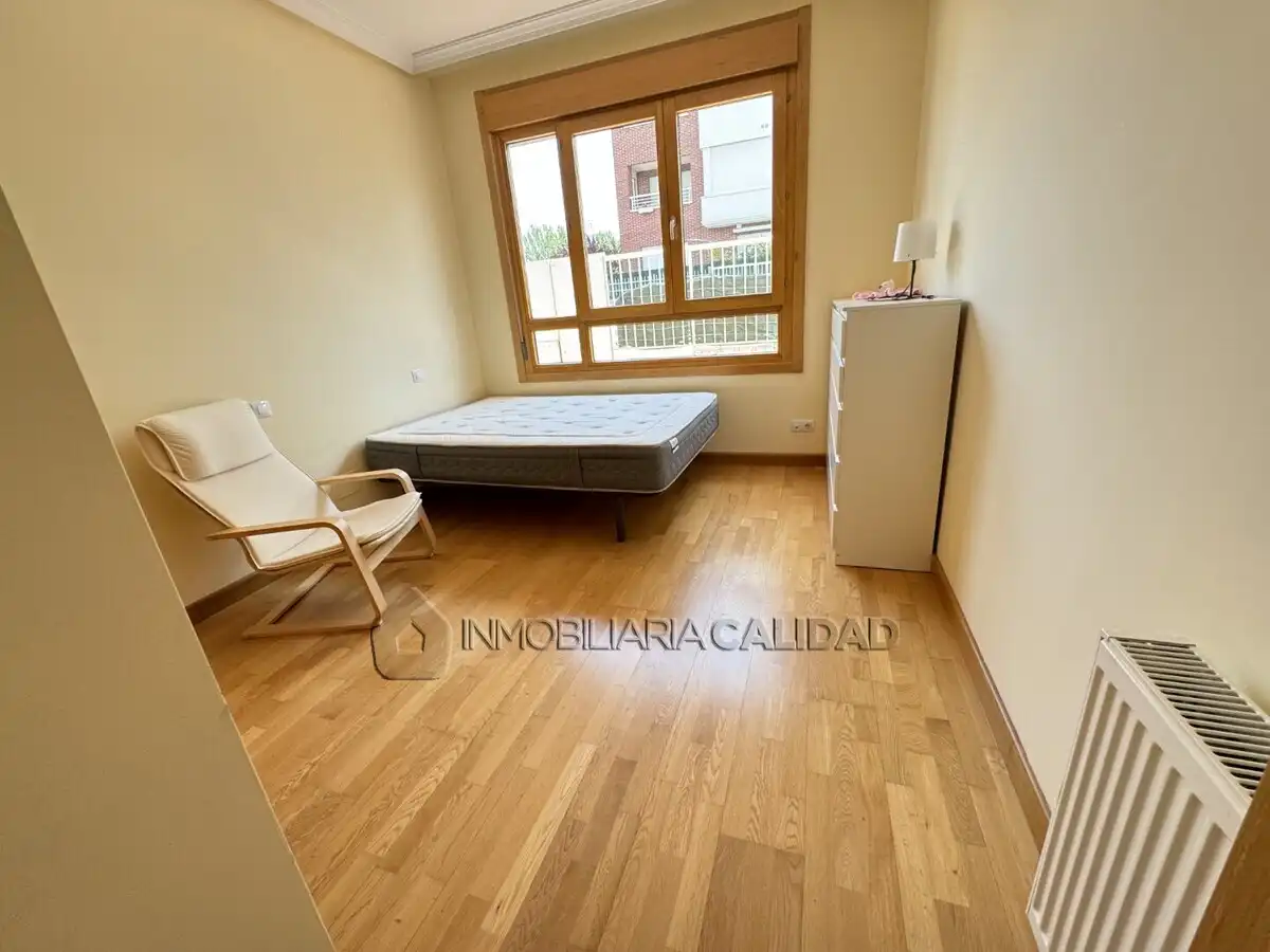 Wohnung zum Verkauf in Universidad - Las Huelgas