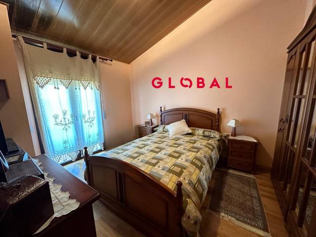 Casa adosada en Venta en de Rocadepena en Alpens