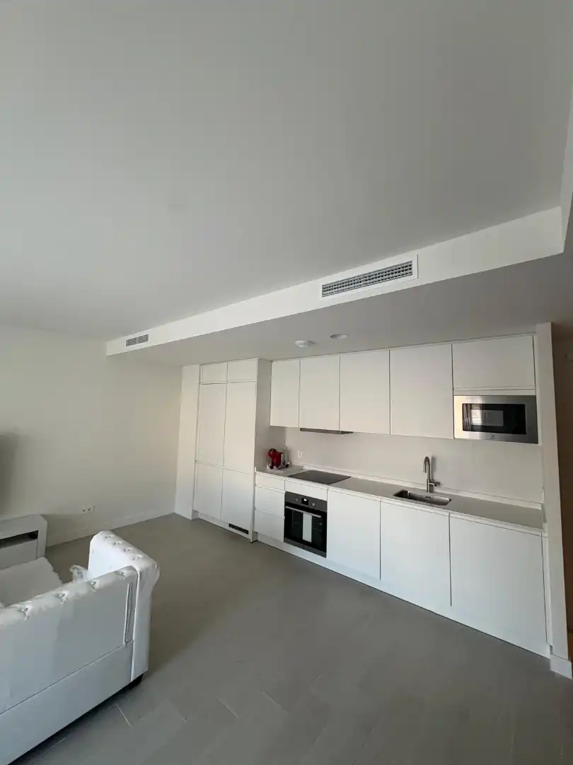 Cocina de Apartamento en venta en Estepona con Aire acondicionado, Calefacción y Terraza