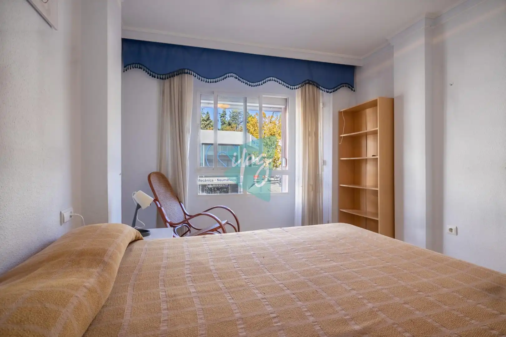 Habitación de Piso en venta en Estepona con Aire acondicionado, Terraza y Amueblado