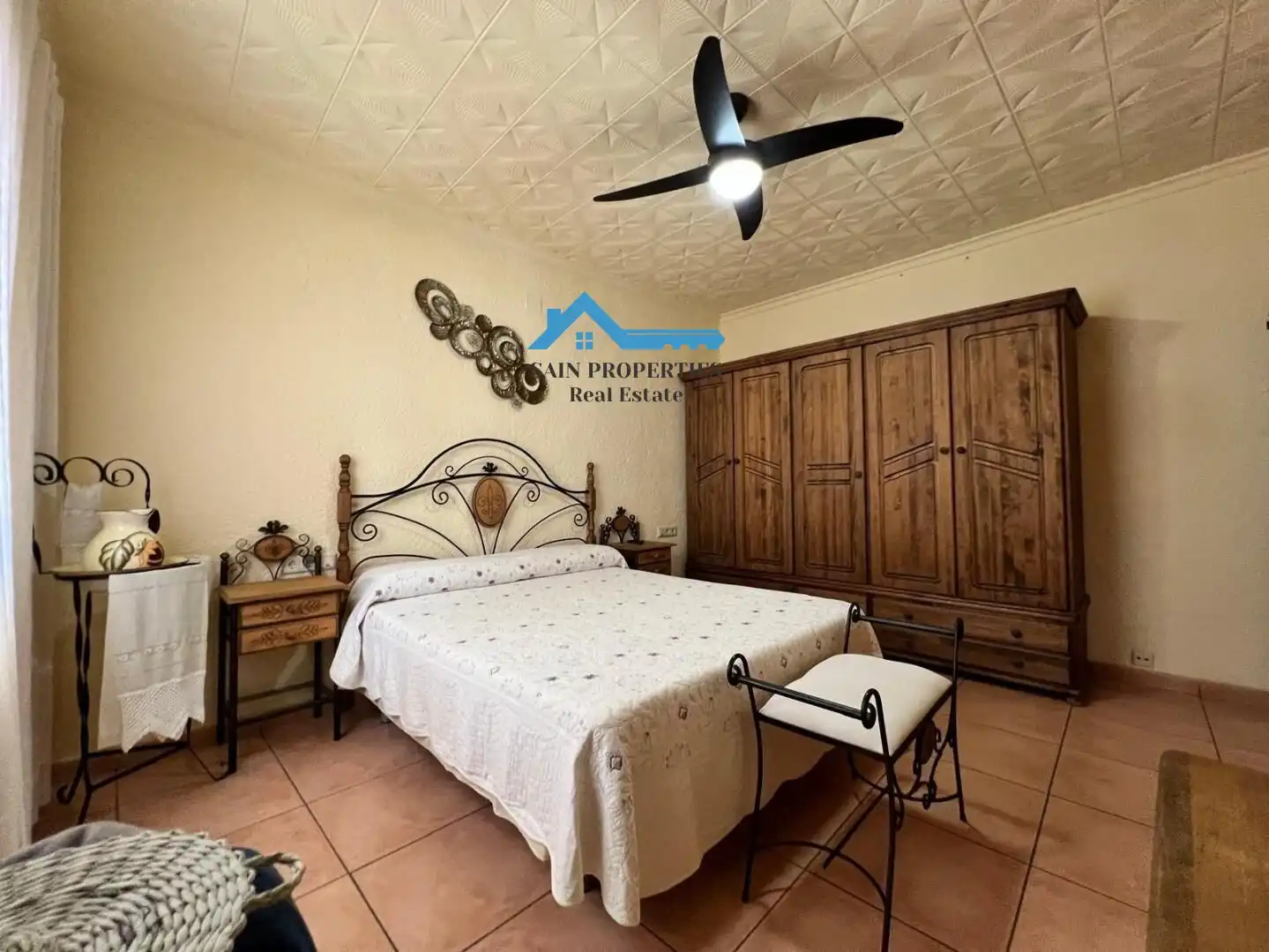 Vista exterior de Casa o chalet en venta en La Nucia con Aire acondicionado, Calefacción y Jardín privado