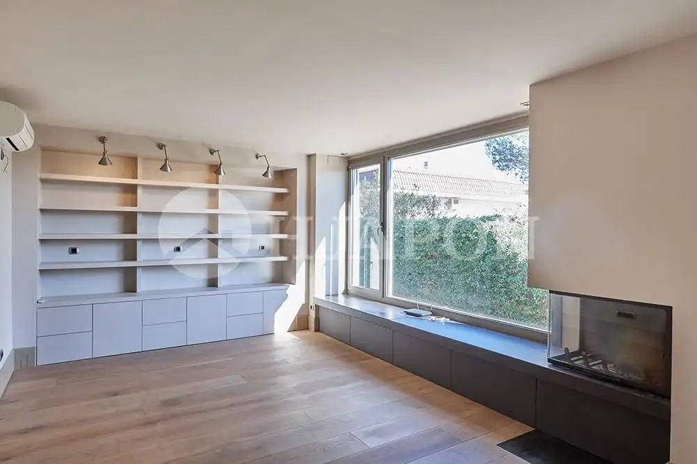 Sala de estar de Casa o chalet en venta en Alella con Aire acondicionado, Calefacción y Jardín privado