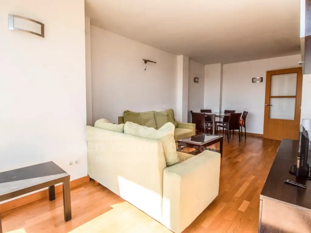 Sala d'estar de Àtic en venda en Maó - Mahón amb Terrassa, Piscina i Piscina comunitària