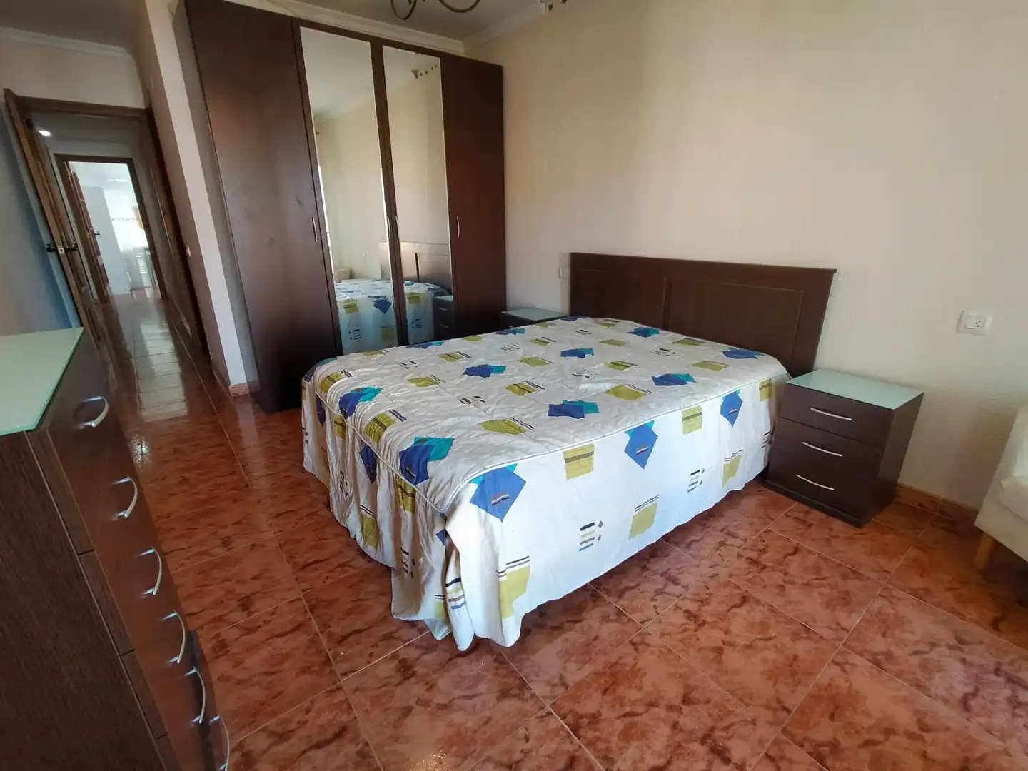 Habitación de Piso en venta en La Línea de la Concepción