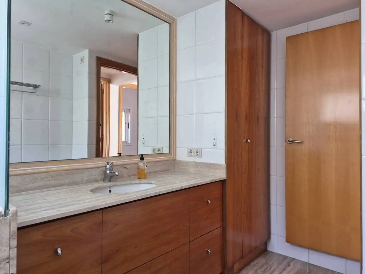 Badezimmer von Haus oder Chalet zur Miete in Sant Cugat del Vallès mit Klimaanlage, Heizung und Privatgarten