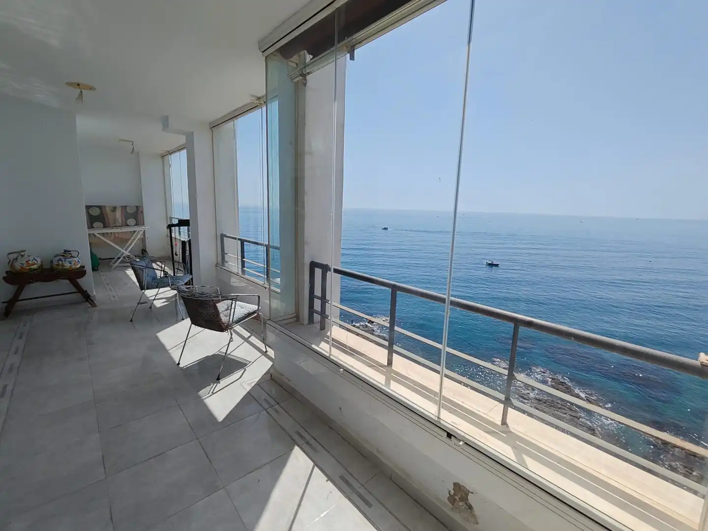 Terrasse von Wohnung zur Miete in Benalmádena mit Klimaanlage, Terrasse und Gemeinschaftspool