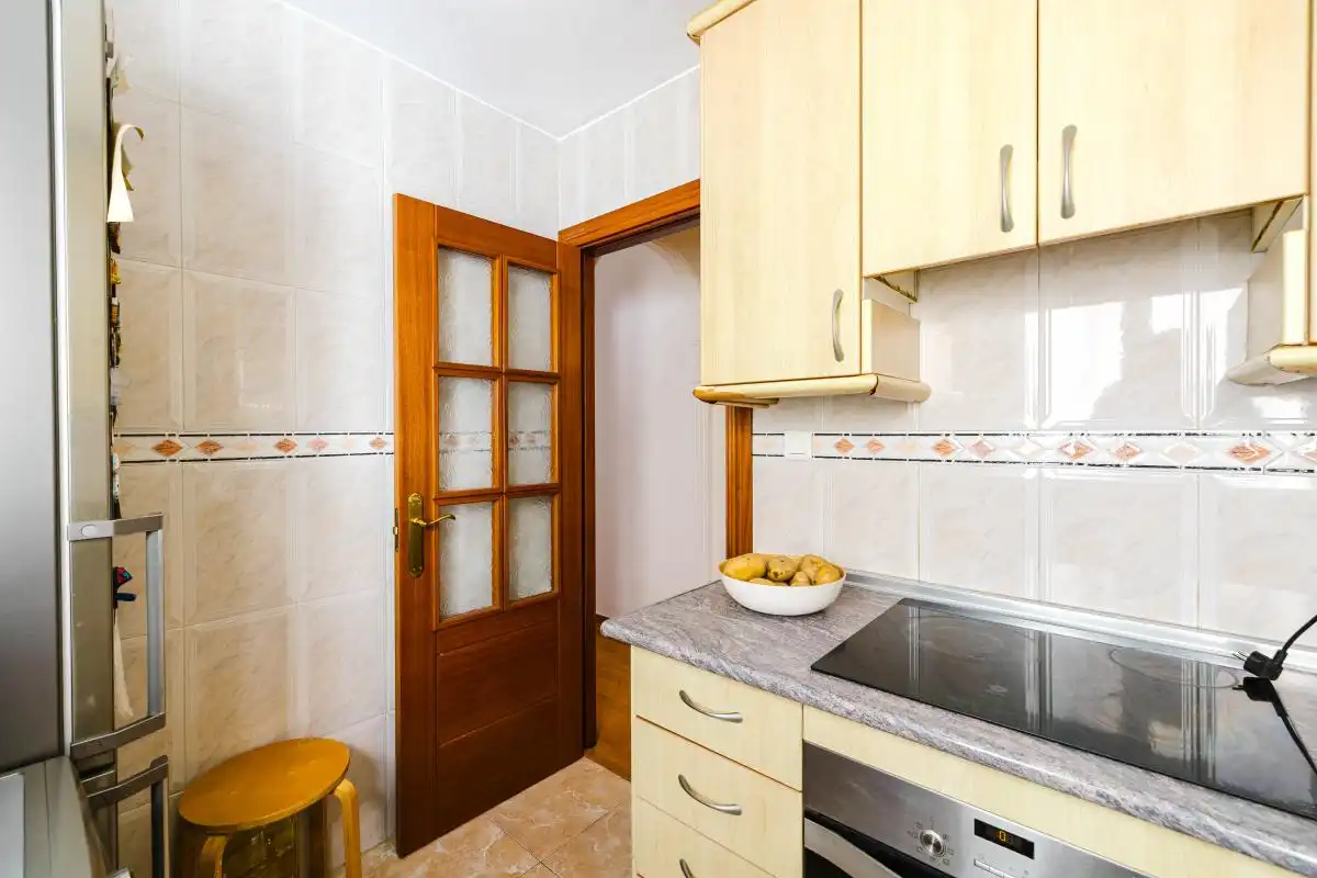Kitchen of Flat for sale in Málaga  with Air Conditioner, Heating and Terrace