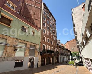 Vista exterior de Pis de lloguer en Valladolid Capital amb Calefacció