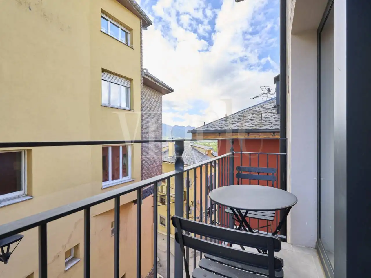Mini appartamento con terrazza in vendita a Rambla JOSEP MARIA MARTÍ, imagen 4
