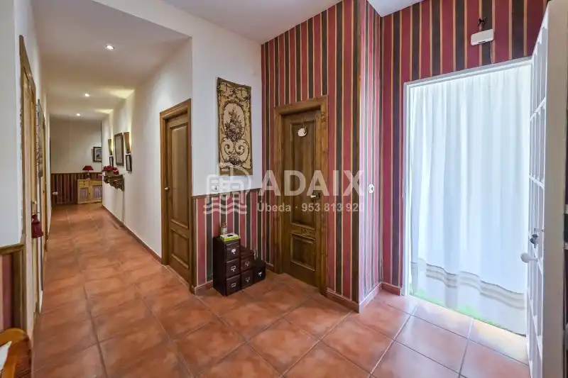 Finca rústica en venta en Úbeda con Terraza, Trastero y Balcón