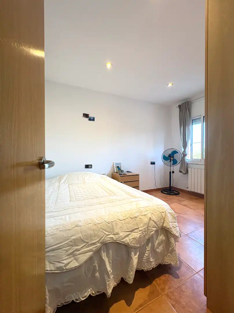 Habitación de Casa o chalet en venta en Rubí con Aire acondicionado, Calefacción y Jardín privado