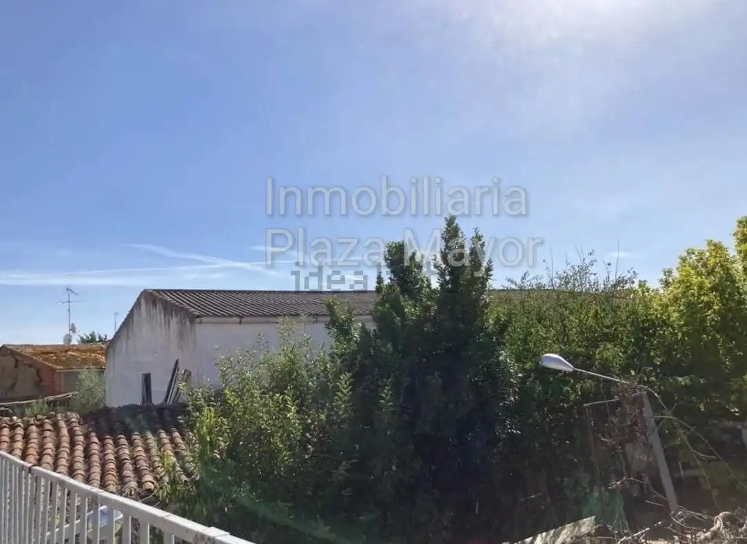 Casa o xalet en venda en Monterrubio de Armuña amb Terrassa