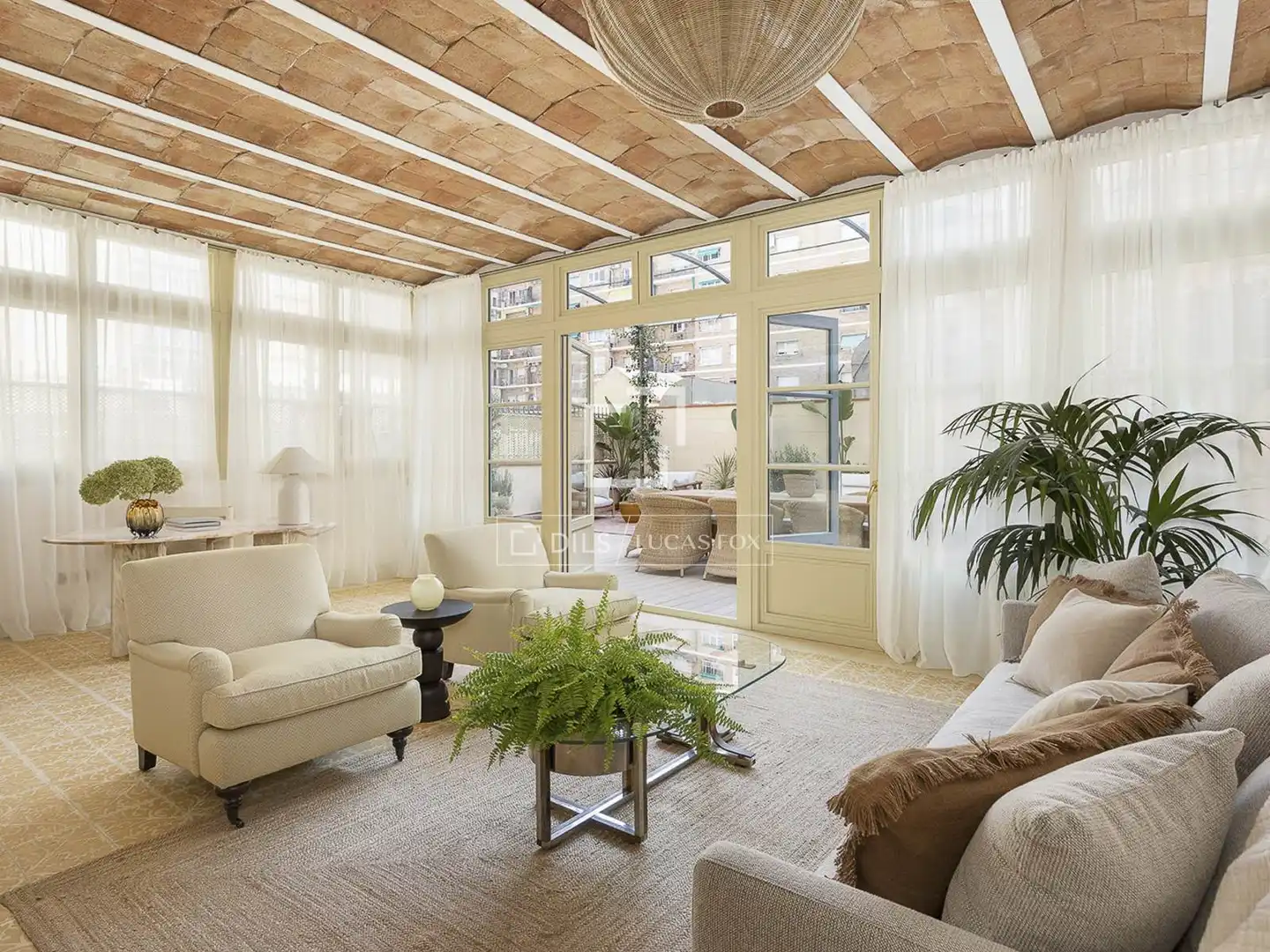 Living room of Flat for sale in Barcelona  with Air Conditioner, Heating and Parquet flooring