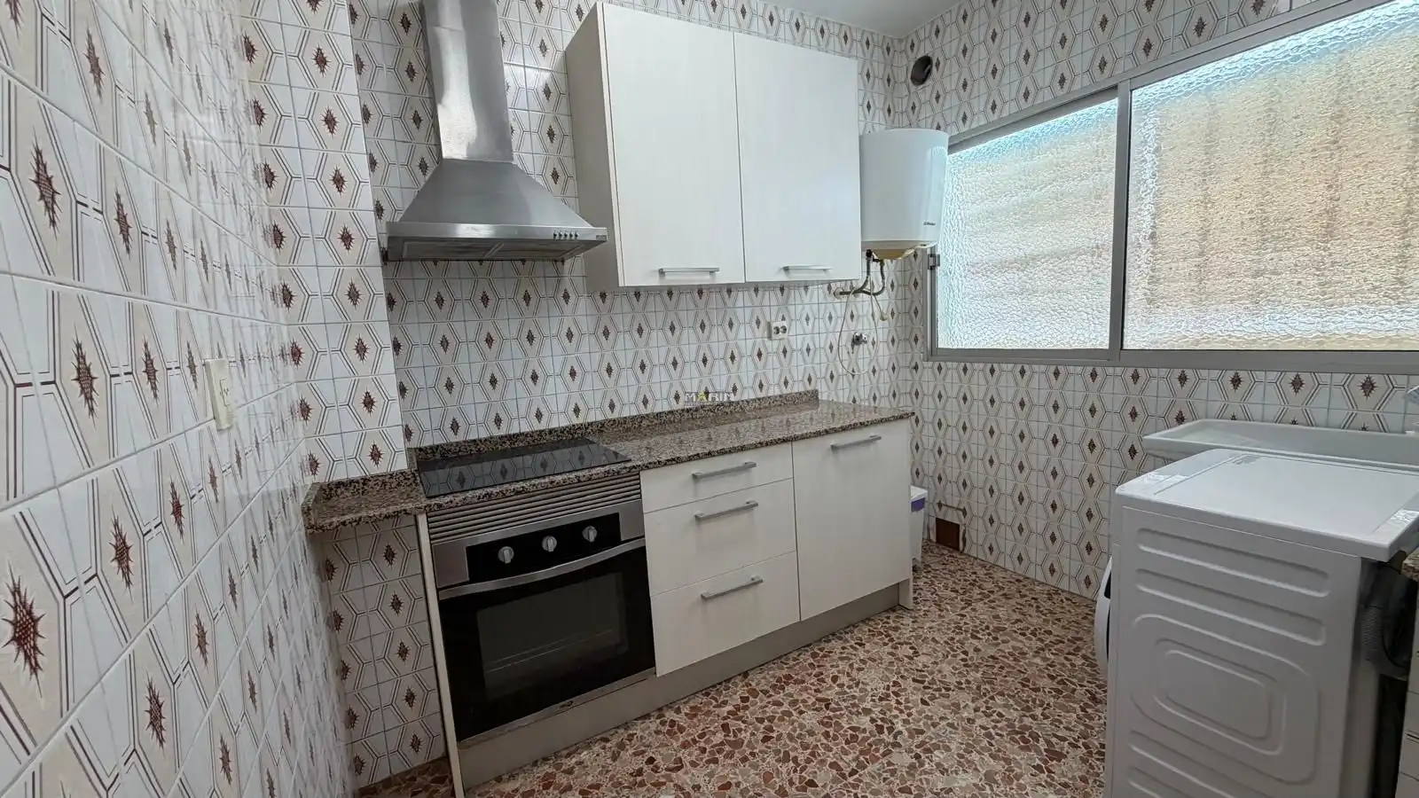 Kitchen of Flat for rent in Cartagena  with Furnished, Oven and Washing machine