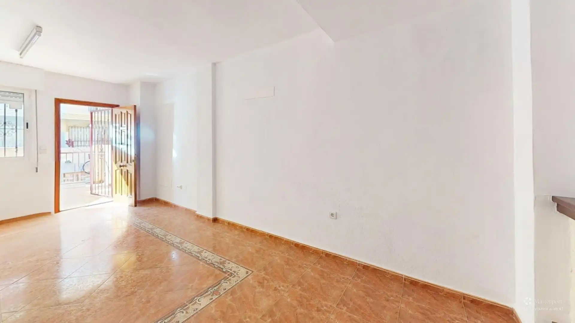 Casa adosada en venda en Orihuela amb Jardí privat, Terrassa i Balcó