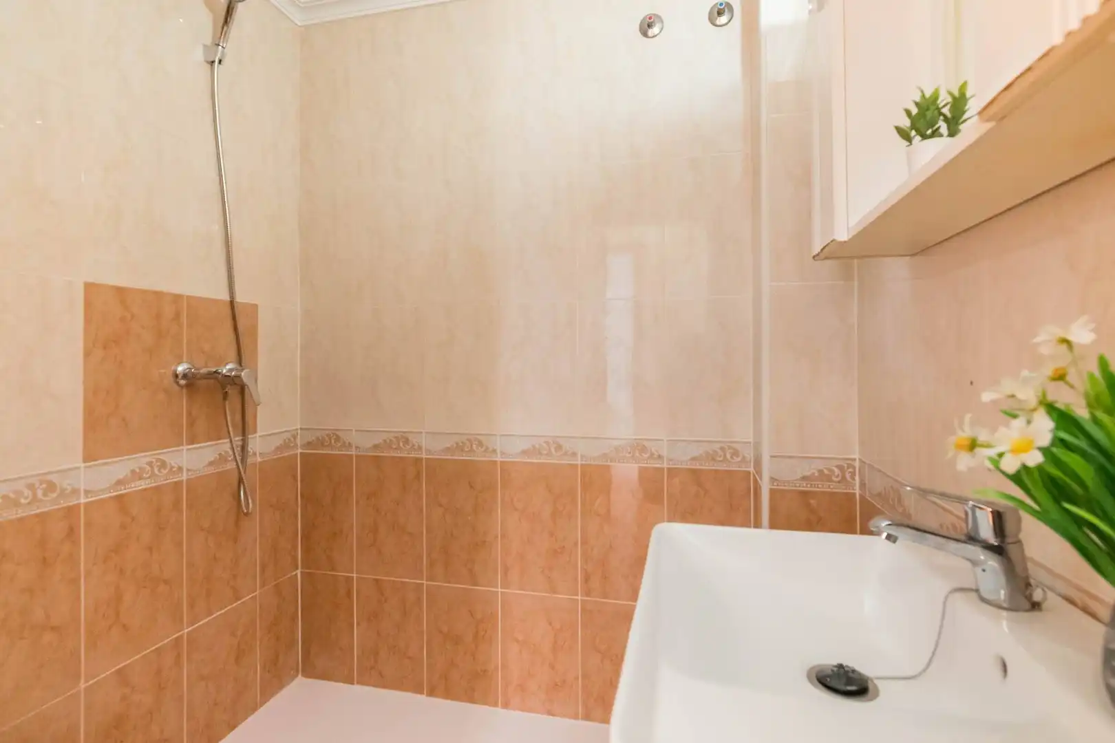 Baño de Apartamento en venta en Murcia con Aire acondicionado, Trastero y Amueblado