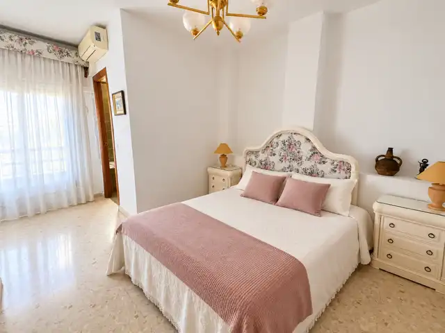 Flat with lift for sale in Calle Emilio Burgos, imagen 11
