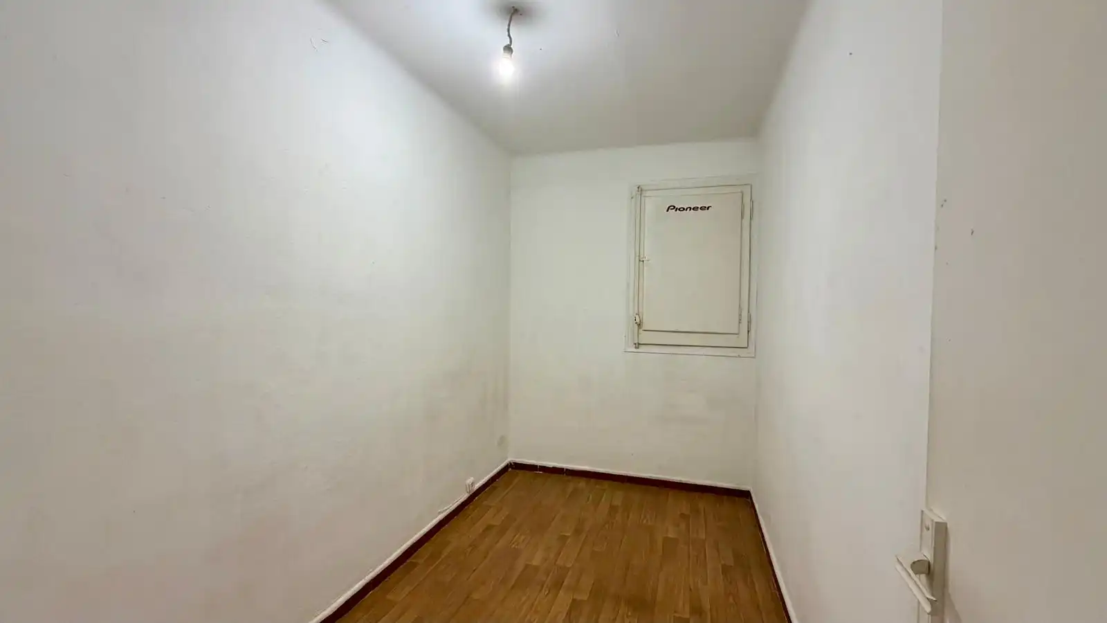 Dormitori de Pis en venda en L'Hospitalet de Llobregat