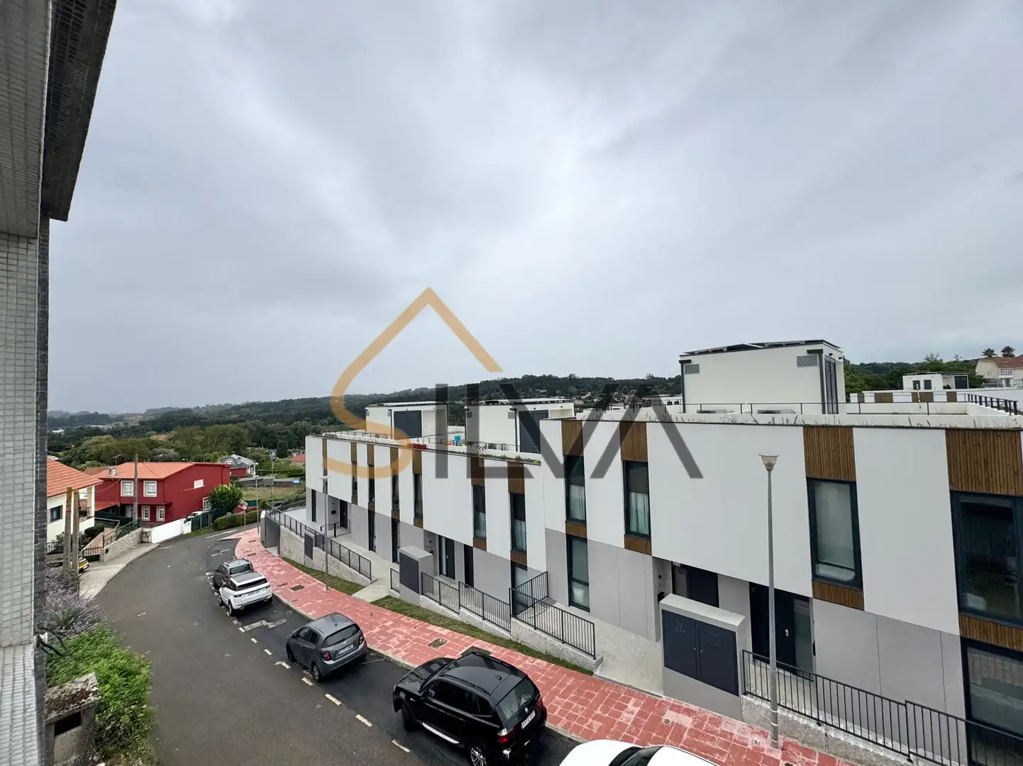 Außenansicht von Gebäude zum Verkauf in Oleiros mit Gemeinschaftspool