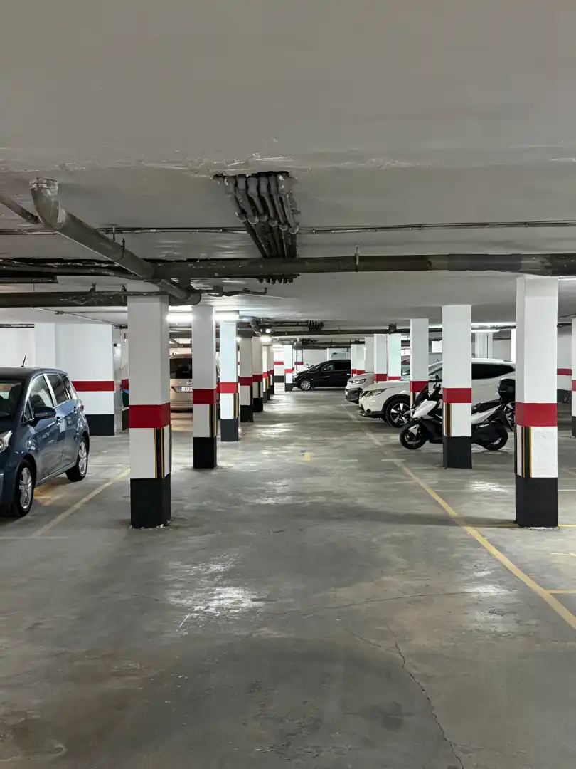 Aparcament de Garatge en venda en Ausias March