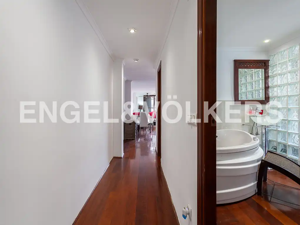 Ático de alquiler en Valencia con Aire acondicionado, Calefacción y Parquet
