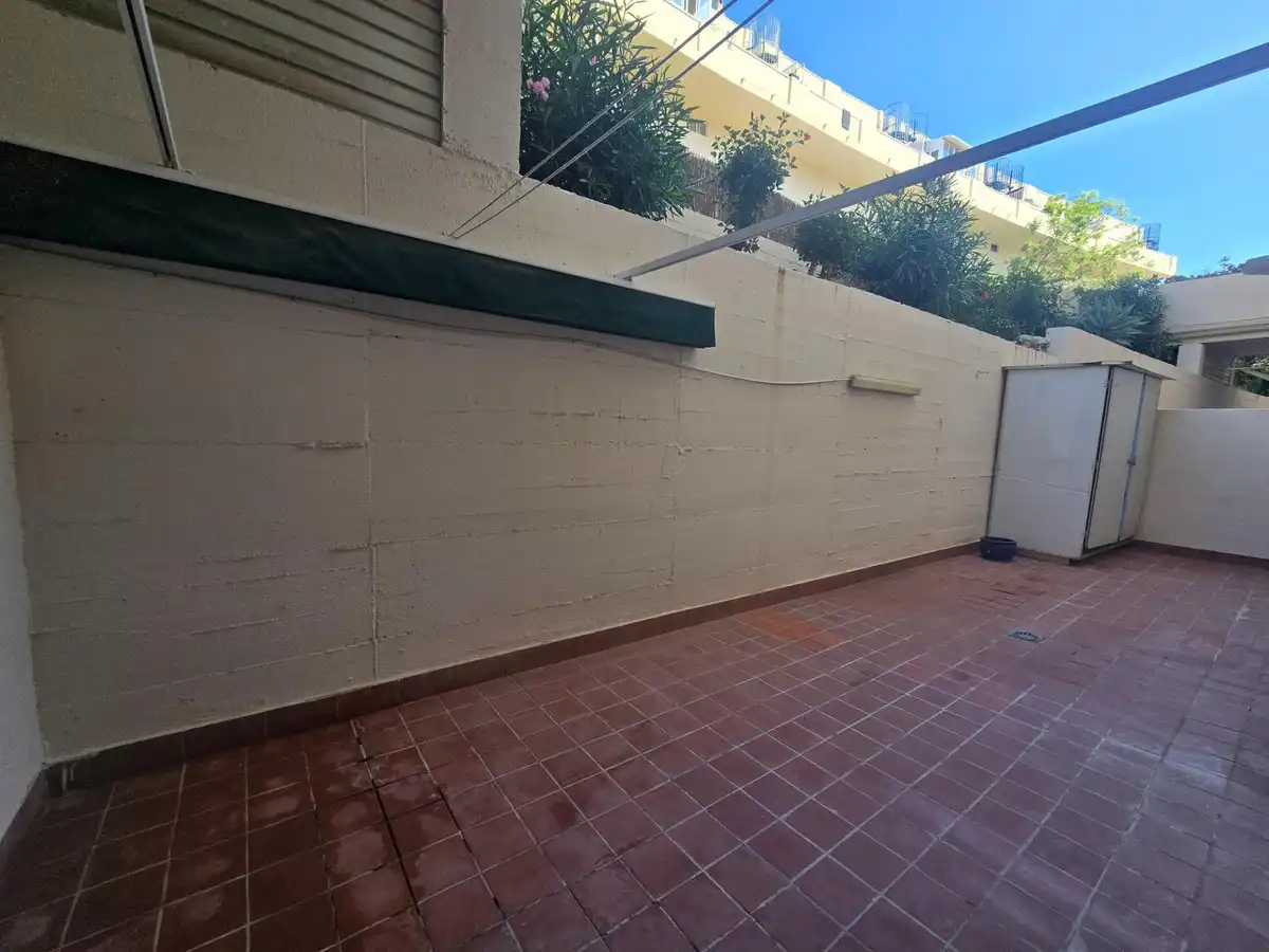 Terrassa de Apartament en venda en Benalmádena amb Aire condicionat, Calefacció i Jardí privat