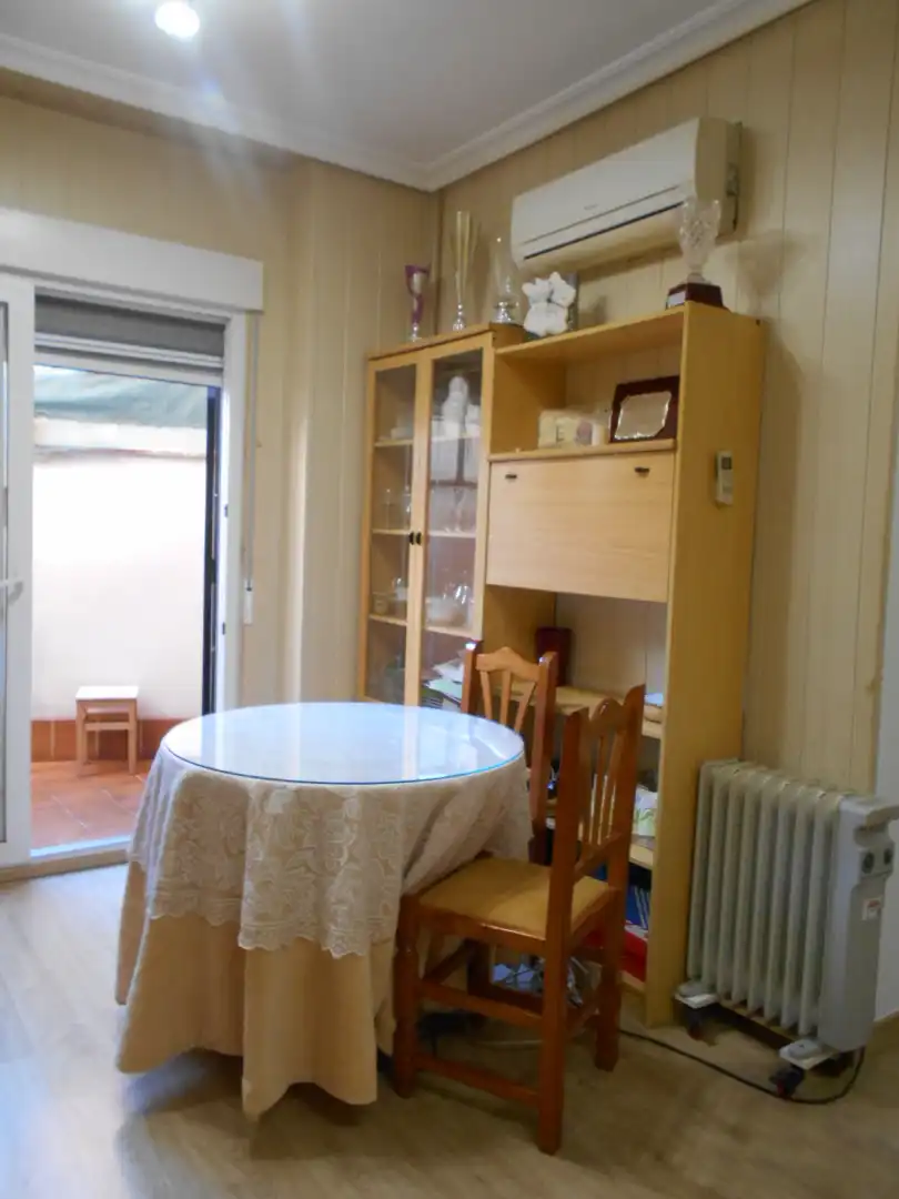 Comedor de Apartamento en venta en Ciudad Real con Aire acondicionado, Calefacción y Horno