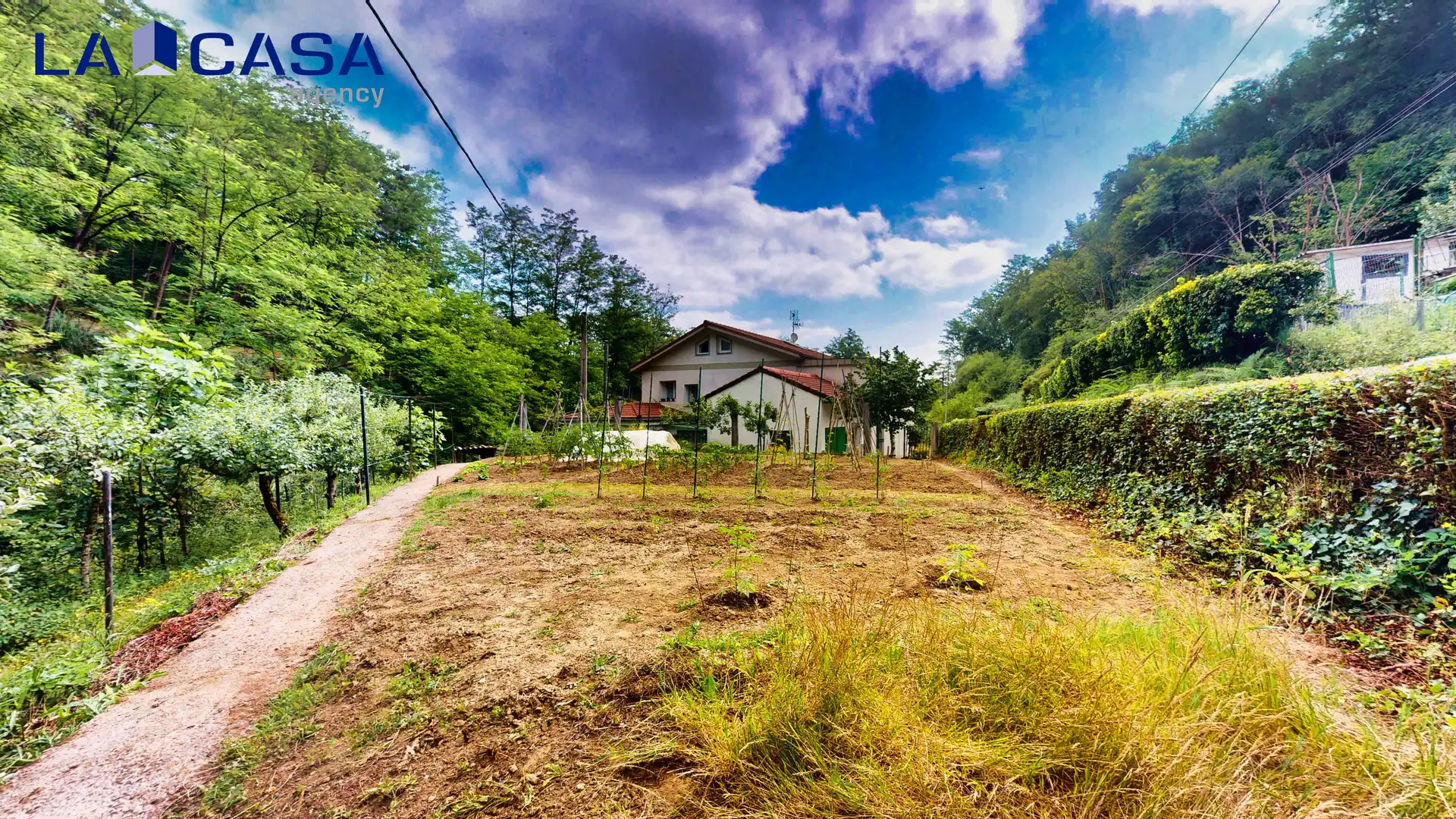 Detached homes for sale in Sondika