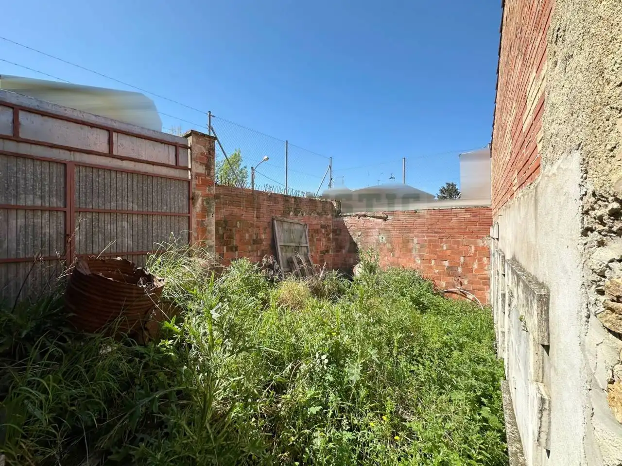 Finca rústica en venta en La Bisbal d'Empordà con Jardín privado