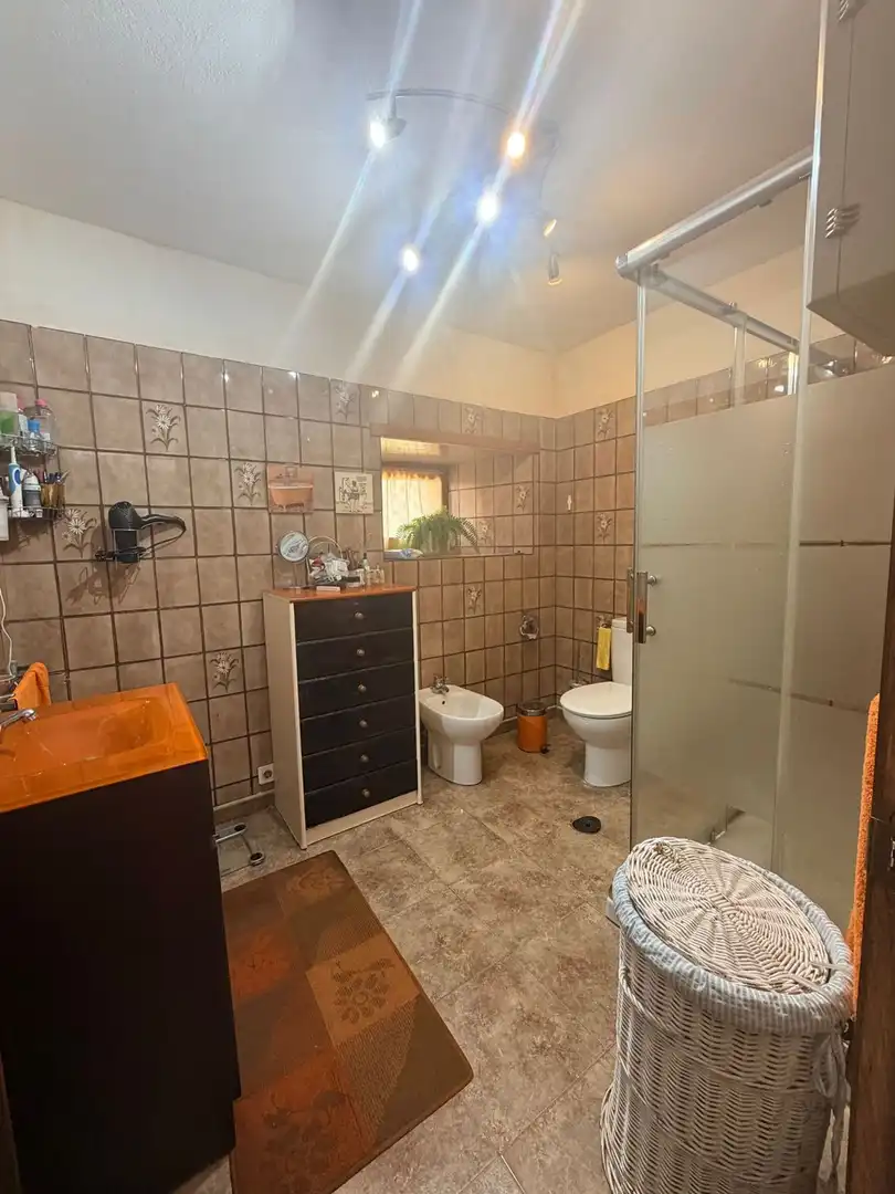 Baño de Casa o chalet en venta en Navia con Calefacción, Terraza y Trastero