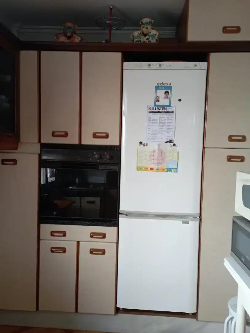Wohnung zur Miete in Avenida Bazán, 12, Caranza