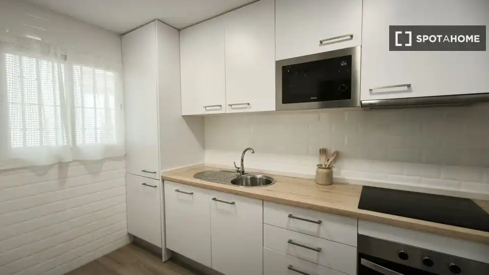 Cocina de Apartamento para compartir en Chipiona con Aire acondicionado, Terraza y Amueblado