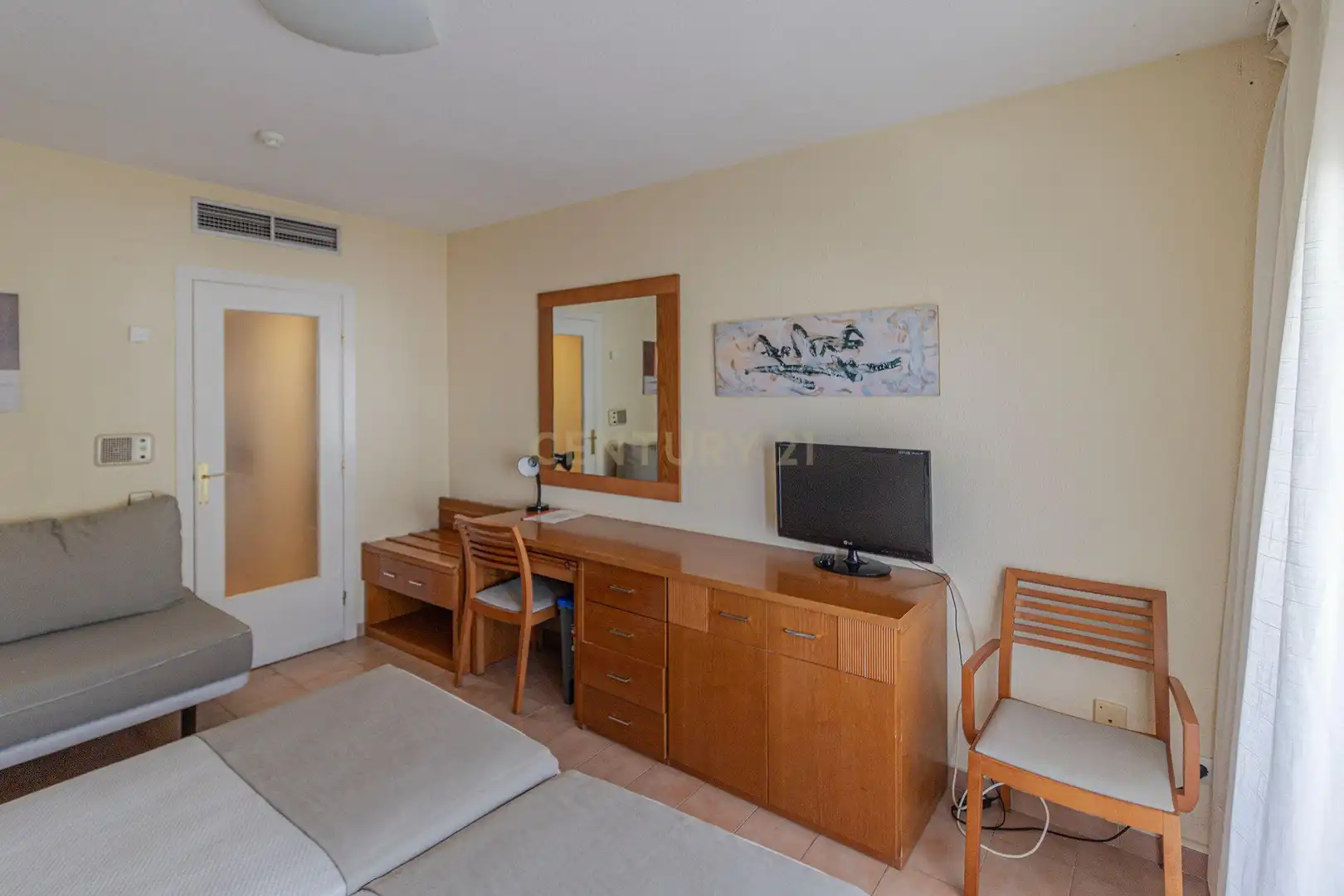 Dormitori de Apartament en venda en Calpe / Calp amb Aire condicionat, Jardí privat i Forn