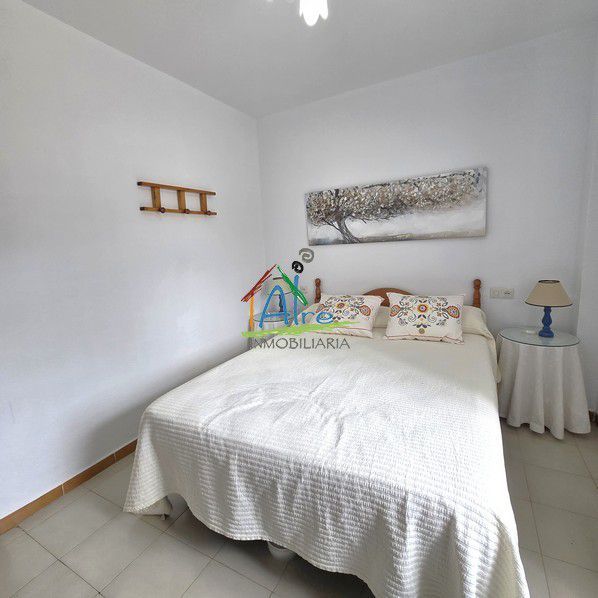 Dormitori de Pis en venda en Almonte amb Terrassa i Piscina comunitària