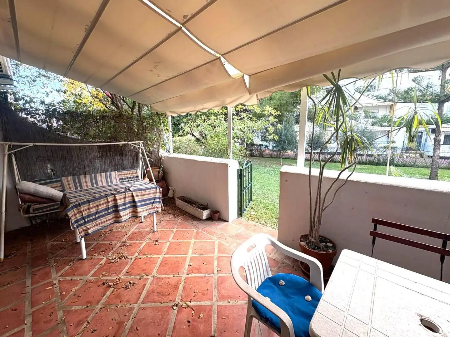 Terrassa de Casa adosada en venda en Fuengirola amb Aire condicionat, Jardí privat i Terrassa